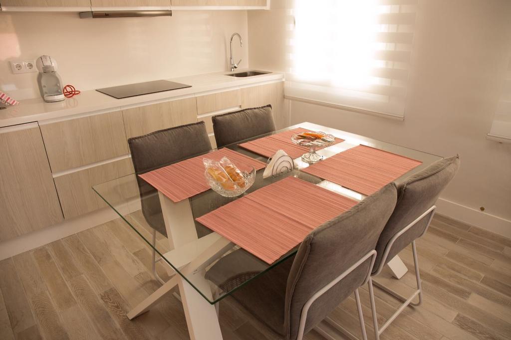 Apartamento El Balcon De La Muralla Kordoba Bagian luar foto